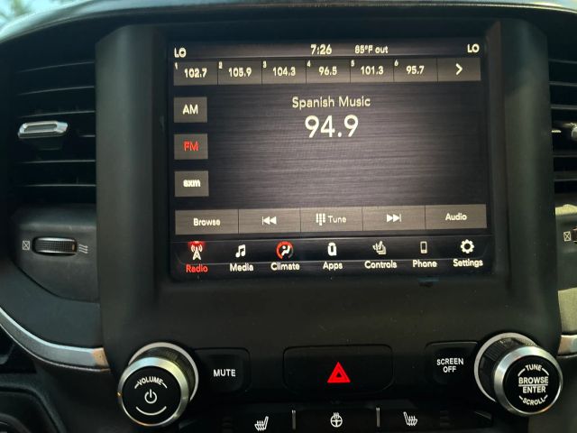 
								2019 Ram 1500 Crew Cab Big Horn Pickup 4D 5 1/2 ft full									