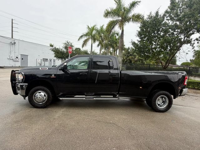 
								2022 Ram 3500 Crew Cab Big Horn Pickup 4D 8 ft full									