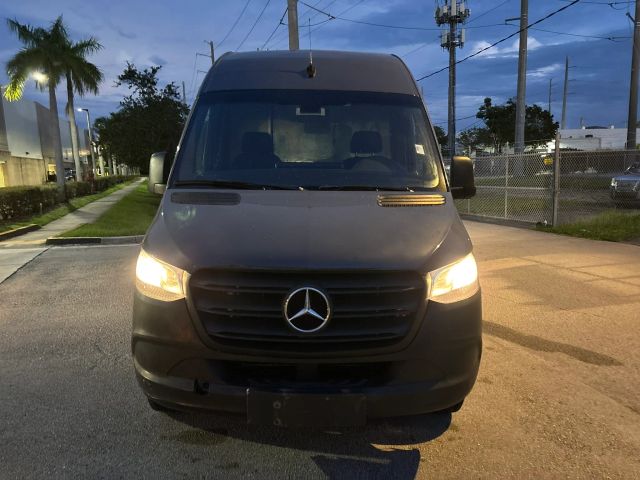 
								2019 Mercedes-Benz Sprinter 2500 Cargo High Roof w/170  WB Van 3D full									