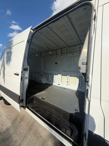 
								2023 Mercedes-Benz Sprinter 2500 Cargo High Roof w/170  WB Van 3D full									