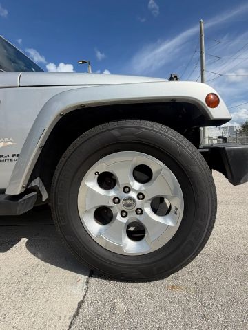 
								2008 Jeep Wrangler Unlimited Sahara Sport Utility 4D full									