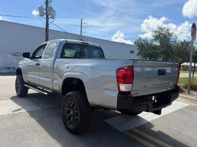 
								2017 Toyota Tacoma Access Cab SR Pickup 4D 6 ft full									