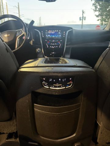 
								2018 Cadillac Escalade ESV Sport Utility 4D full									